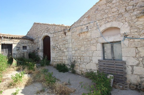 casale in vendita a Ragusa