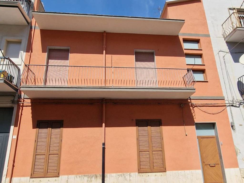 casa indipendente in vendita a Ragusa in zona Ibla