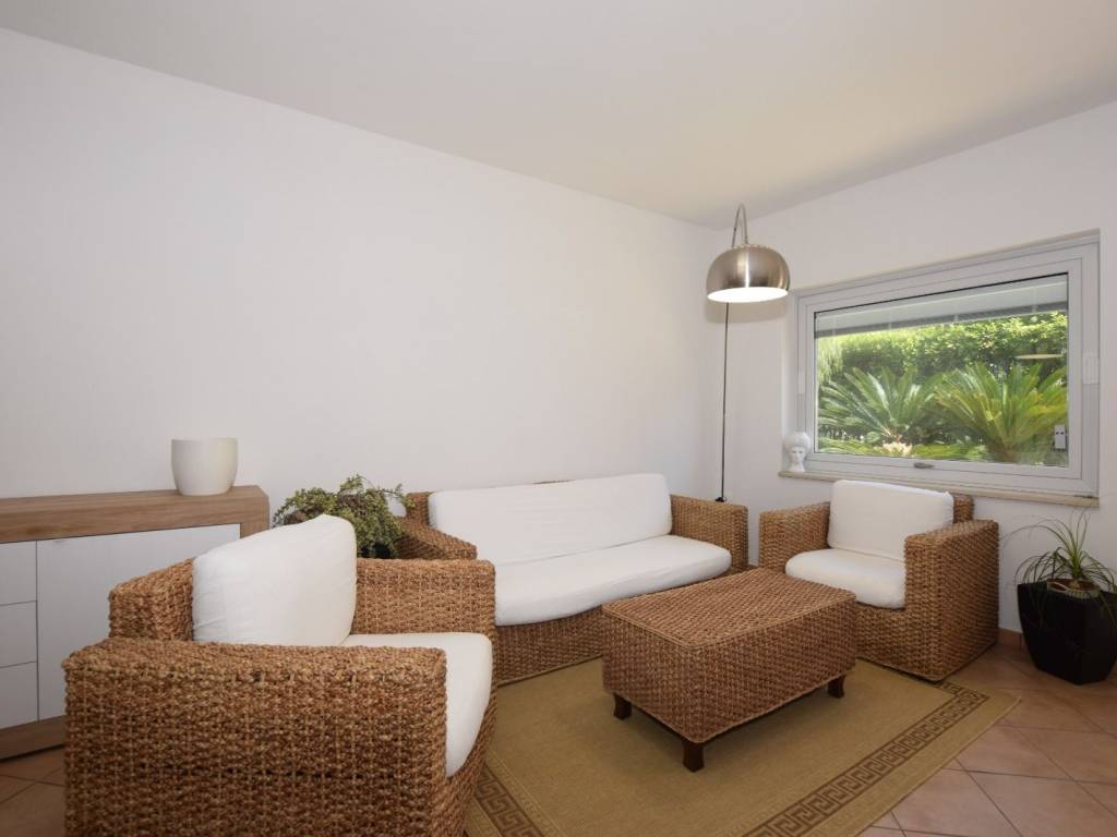 casa indipendente in vendita a Ragusa in zona Marina