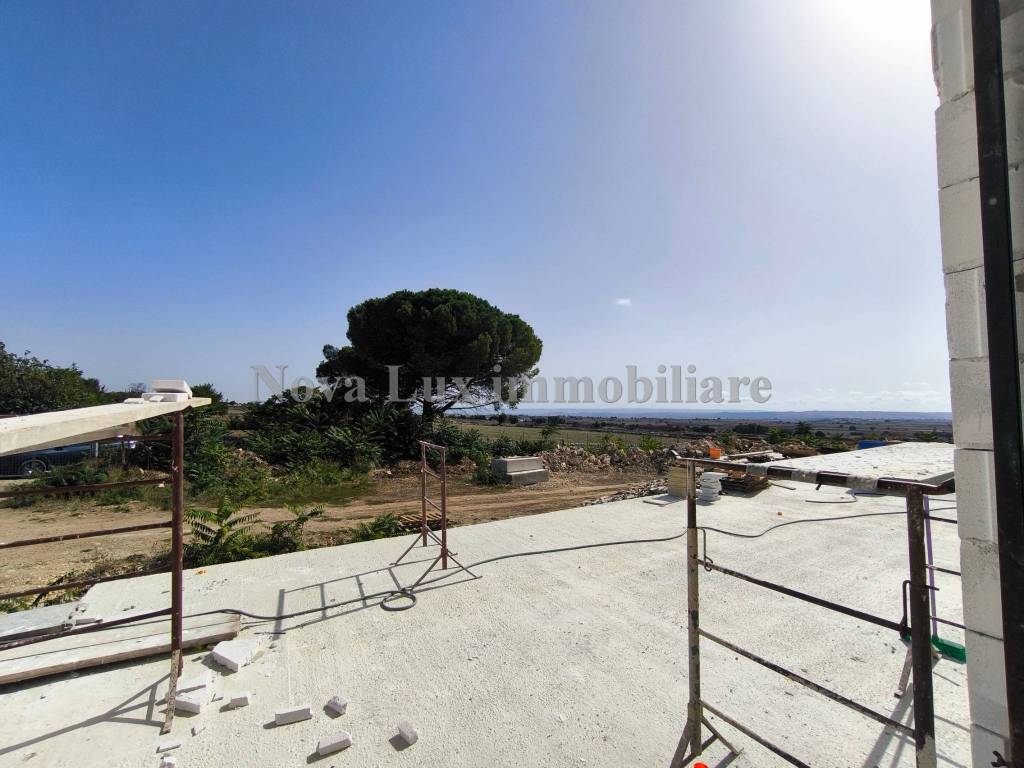 casa indipendente in vendita a Ragusa in zona San Giacomo / Bellocozzo