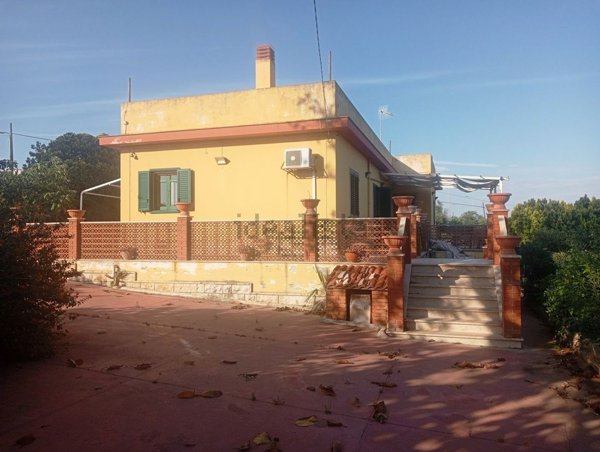 pentavano in vendita a Ragusa in zona Marina