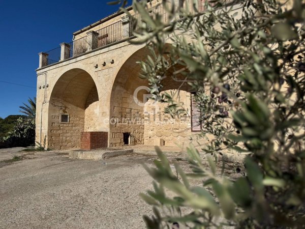 casale in vendita a Ragusa
