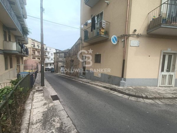 casa indipendente in vendita a Ragusa in zona Ragusa Centro