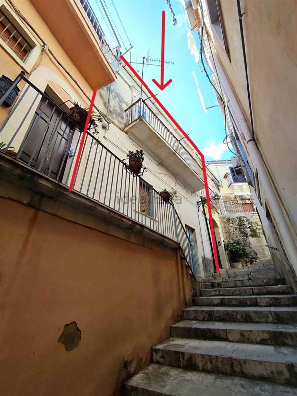 appartamento in vendita a Ragusa in zona Ibla