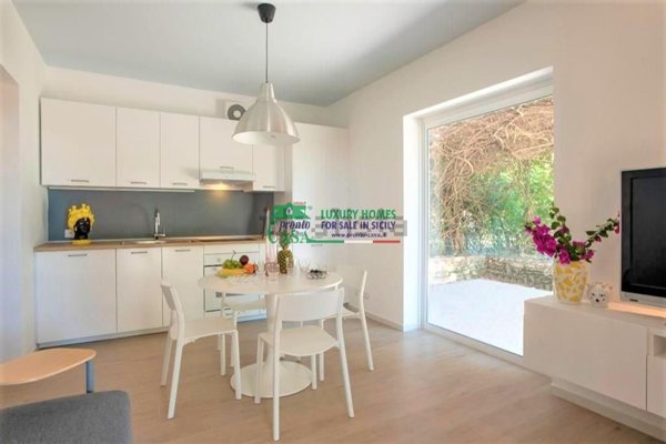 casa indipendente in vendita a Ragusa