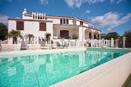 casa indipendente in vendita a Ragusa in zona Marina