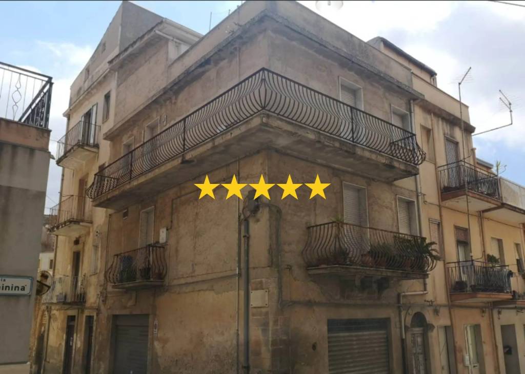 appartamento in vendita a Ragusa in zona Ragusa Centro