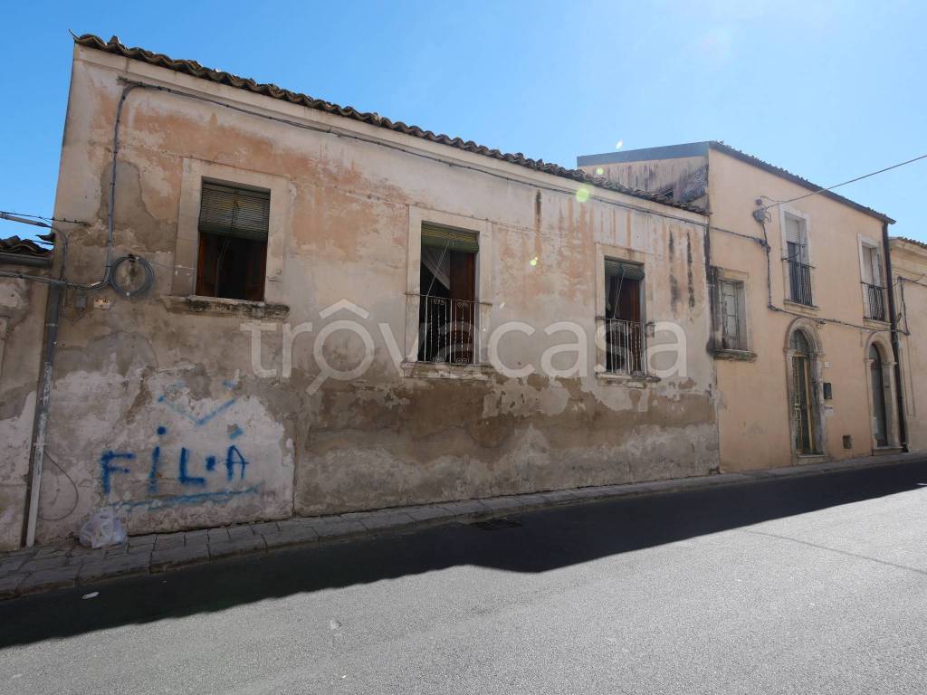 appartamento in vendita a Ragusa in zona Ibla