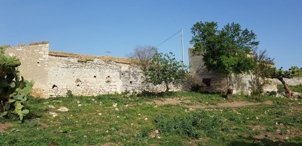 casa indipendente in vendita a Ragusa