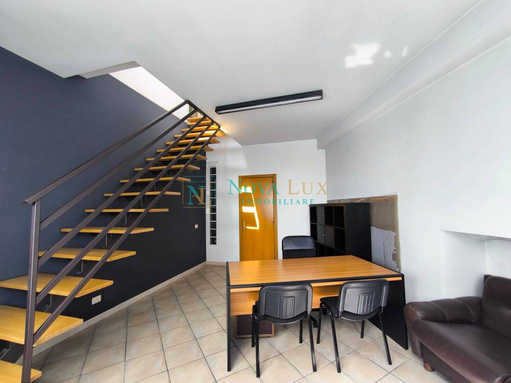 ufficio in vendita a Ragusa in zona Ibla