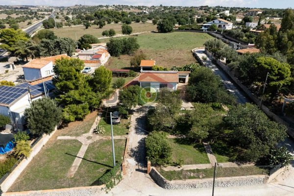 villa in vendita a Ragusa in zona Marina