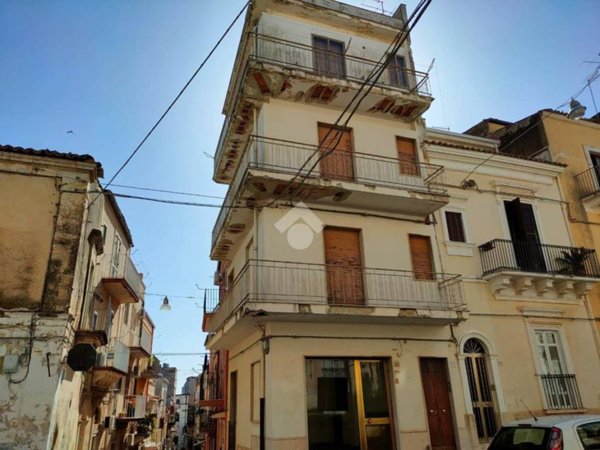 appartamento in vendita a Ragusa in zona Ragusa Centro