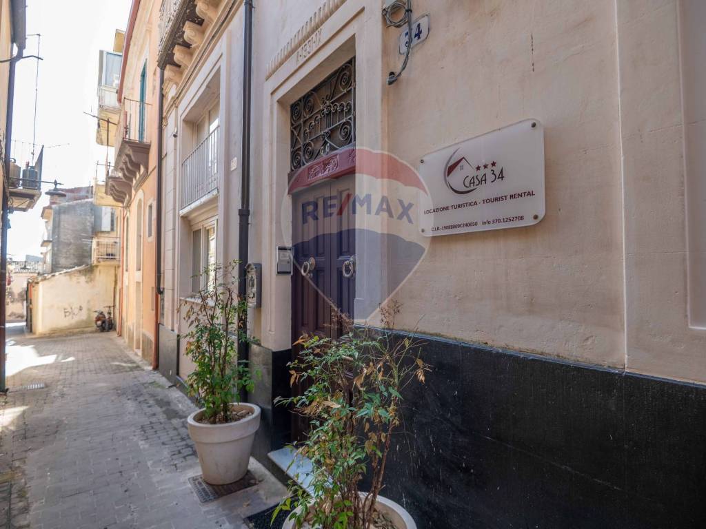 casa indipendente in vendita a Ragusa in zona Ragusa Centro