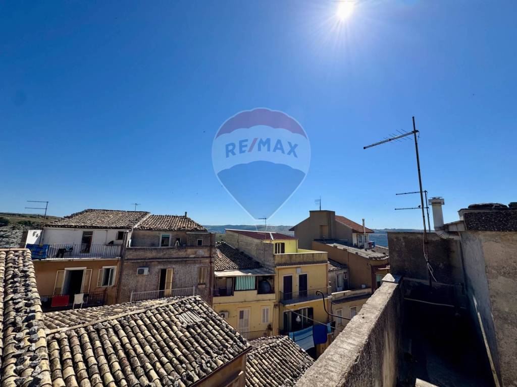 casa indipendente in vendita a Ragusa in zona Ibla