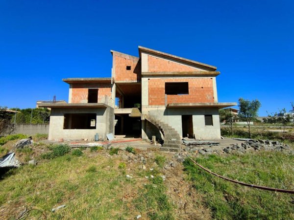 casa indipendente in vendita a Ragusa