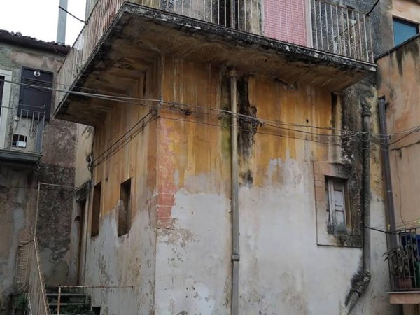 casa indipendente in vendita a Ragusa in zona Ibla