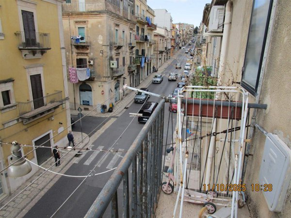 appartamento in vendita a Ragusa in zona Ragusa Centro