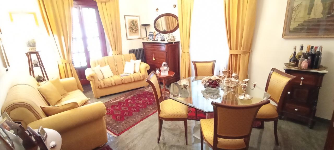 casa indipendente in vendita a Ragusa in zona Ragusa Centro