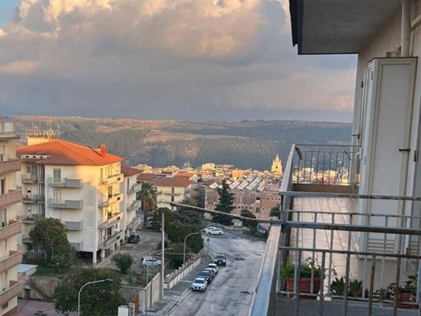 appartamento in vendita a Ragusa in zona Ibla