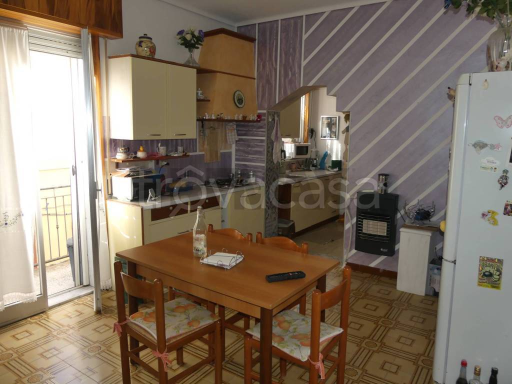 casa indipendente in vendita a Ragusa in zona Ragusa Centro