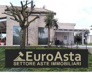 casa indipendente in vendita a Ragusa