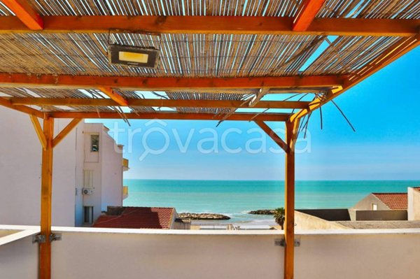 appartamento in vendita a Ragusa in zona Marina