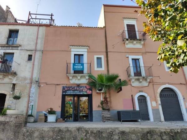 casa indipendente in vendita a Ragusa in zona Ibla