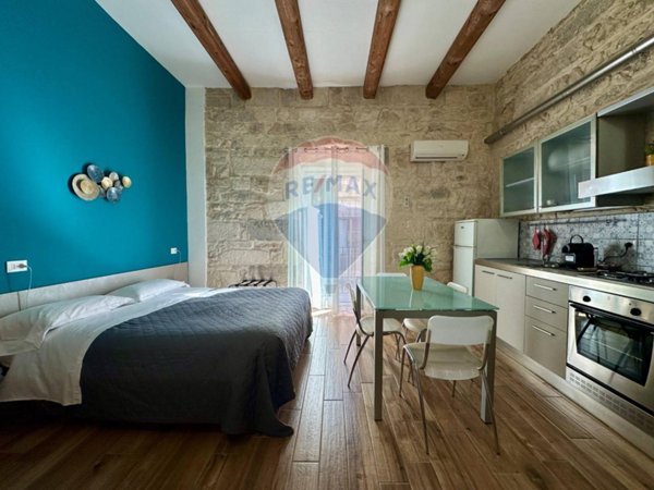 casa indipendente in vendita a Ragusa in zona Ibla