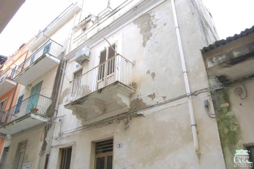 casa indipendente in vendita a Ragusa in zona Ragusa Centro