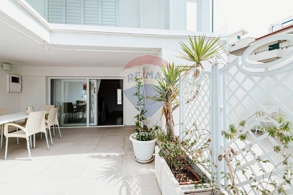 appartamento in vendita a Ragusa in zona Marina