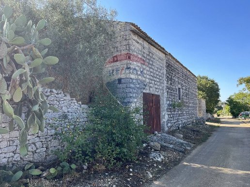 casa indipendente in vendita a Ragusa in zona San Giacomo / Bellocozzo