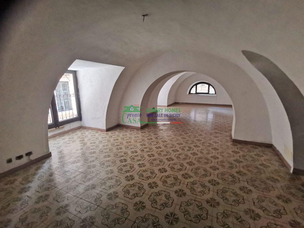 appartamento in vendita a Ragusa in zona Ibla