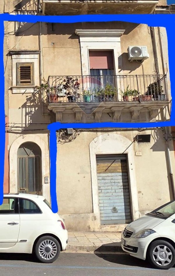 casa indipendente in vendita a Ragusa in zona Ibla