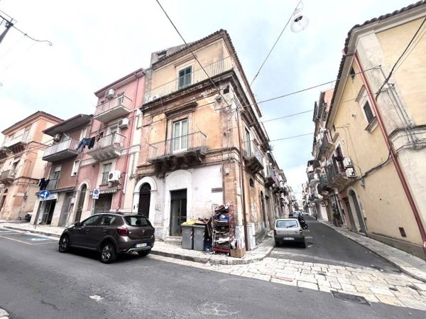 appartamento in vendita a Ragusa in zona Ibla