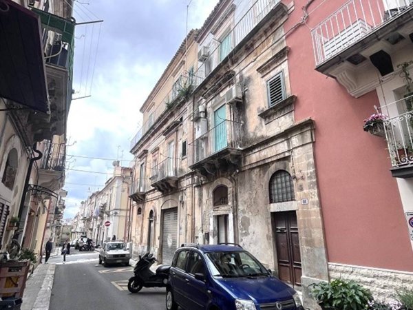 appartamento in vendita a Ragusa in zona Ibla