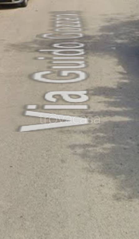 locale commerciale in vendita a Ragusa