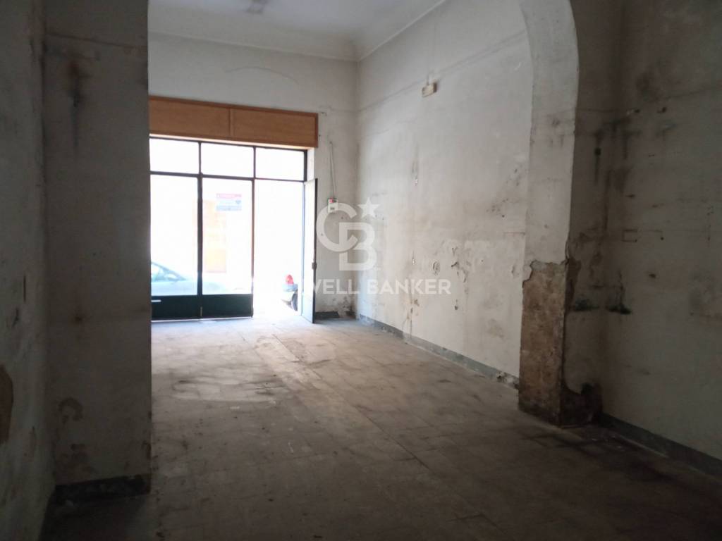 locale commerciale in vendita a Ragusa in zona Ibla