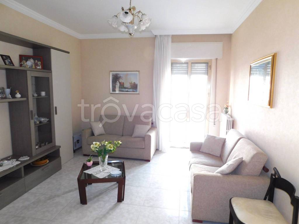 casa indipendente in vendita a Ragusa