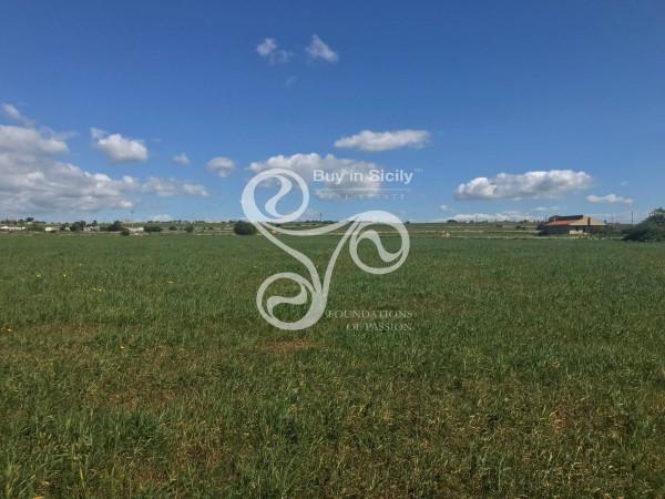 terreno edificabile in vendita a Ragusa in zona Marina