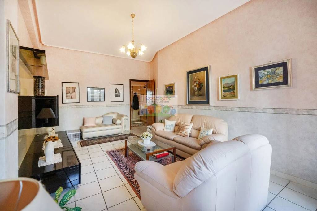 appartamento in vendita a Ragusa in zona Ragusa Centro