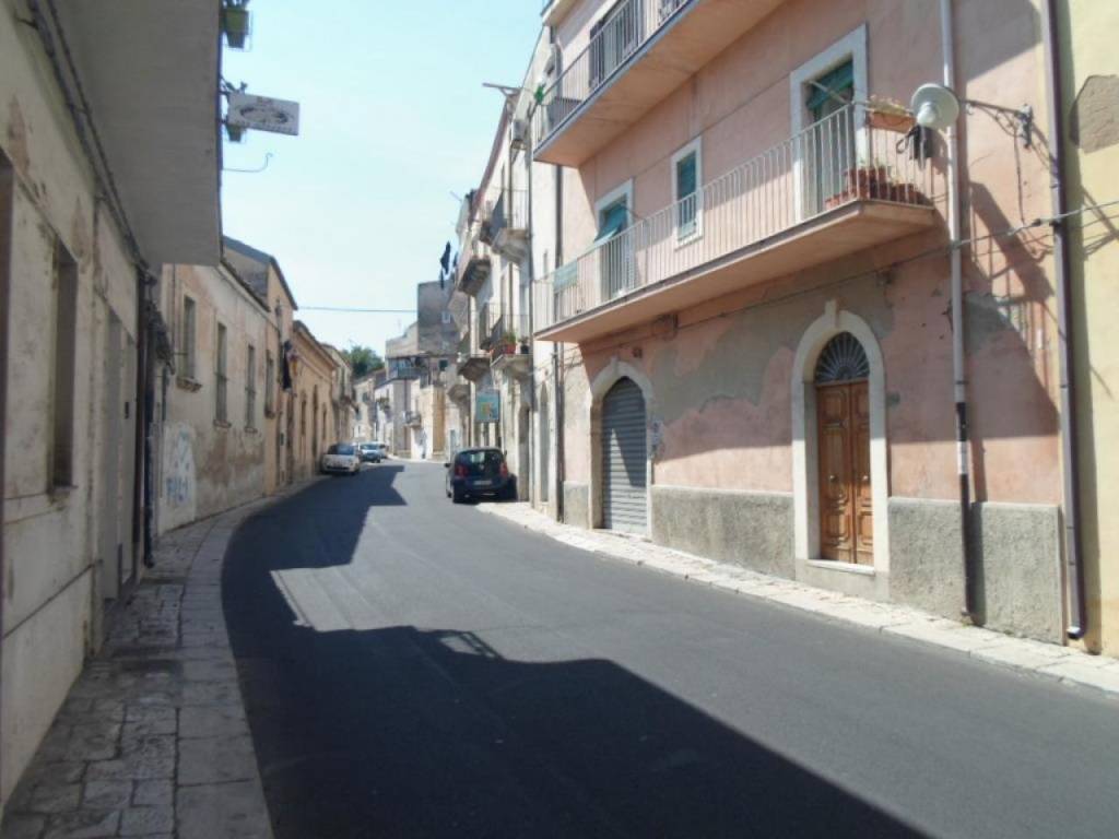 casa indipendente in vendita a Ragusa in zona Ibla