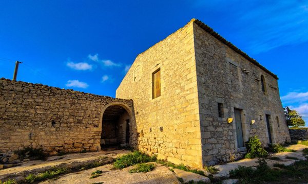 casa indipendente in vendita a Ragusa