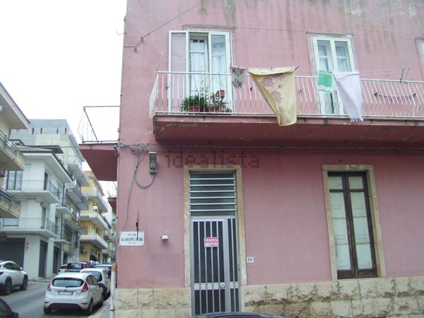 casa indipendente in vendita a Ragusa