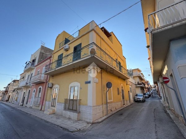 appartamento in vendita a Ragusa in zona Marina