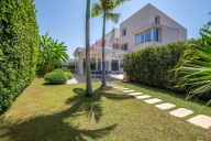 casa indipendente in vendita a Ragusa in zona Marina