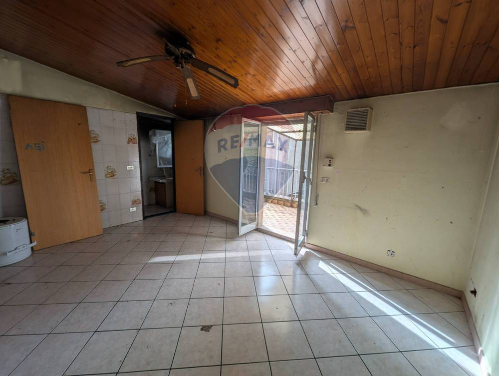 casa indipendente in vendita a Ragusa in zona Ragusa Centro