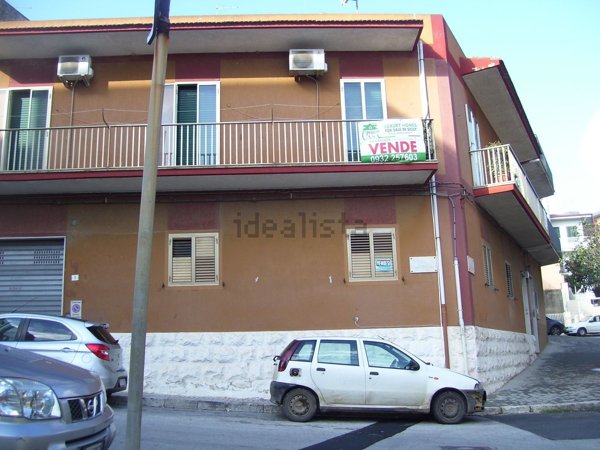 casa indipendente in vendita a Ragusa