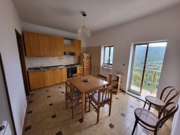 casa indipendente in vendita a Ragusa in zona Ibla