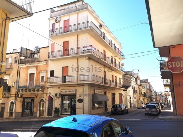 appartamento in vendita a Ragusa in zona Ragusa Centro