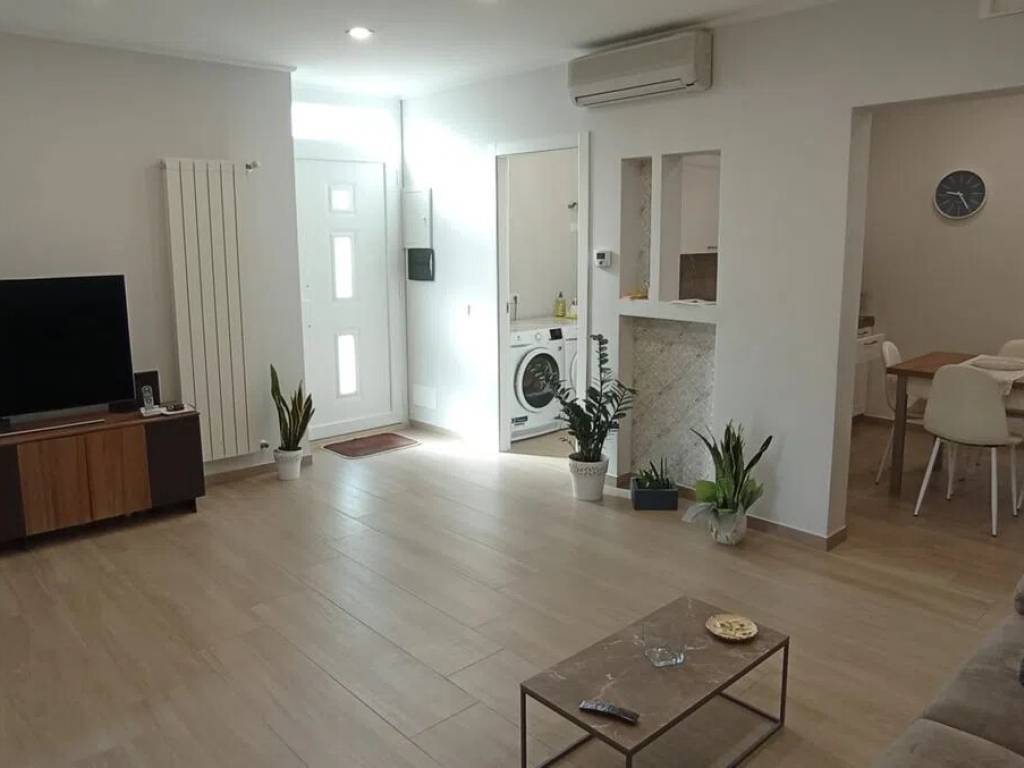 casa indipendente in vendita a Ragusa